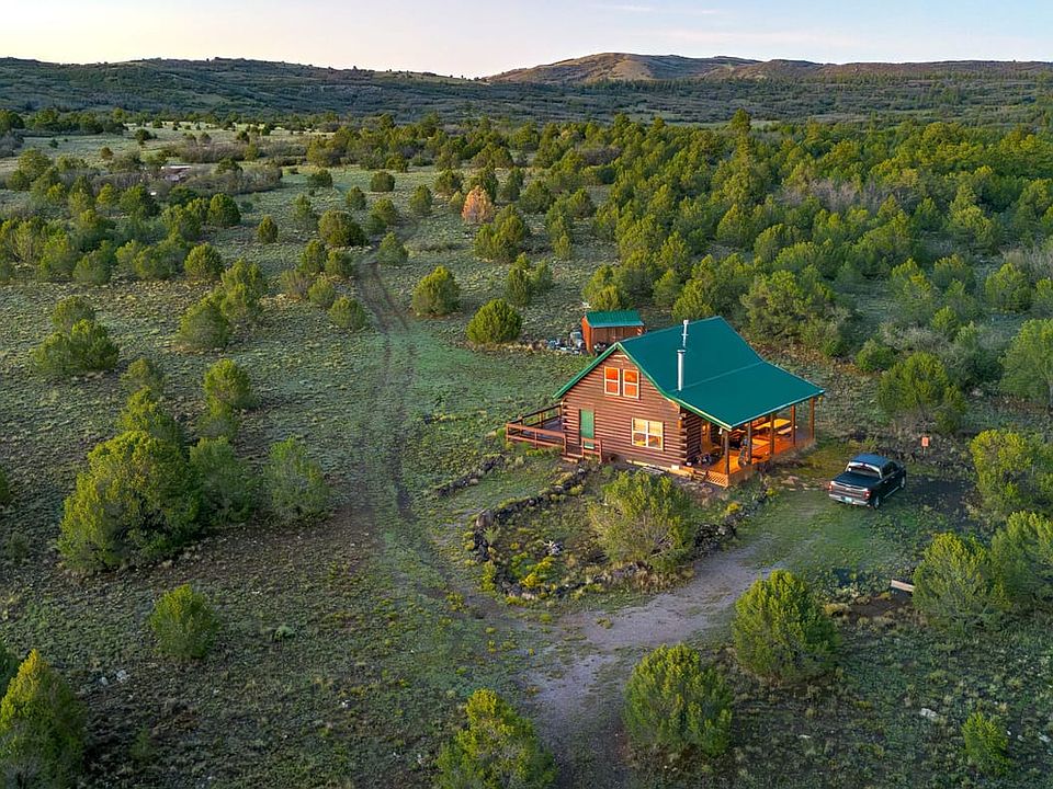 Bar Ja Ranch Property Hero