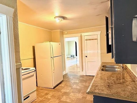 4th image of 429 W Knox Ave APT C