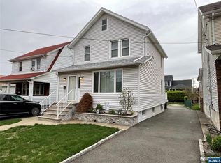 345 Kingsland Ave, Lyndhurst, NJ 07071