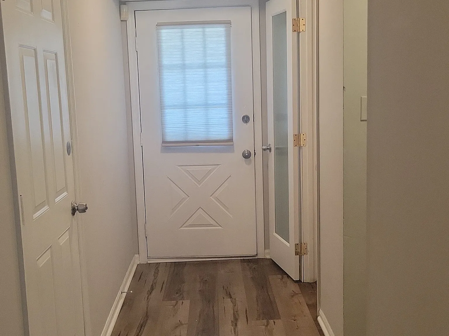 3 bed, 1792 sqft, $2,650 — Photo 2