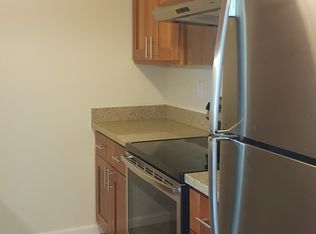 101 28th Ave APT 8, San Mateo, CA 94403