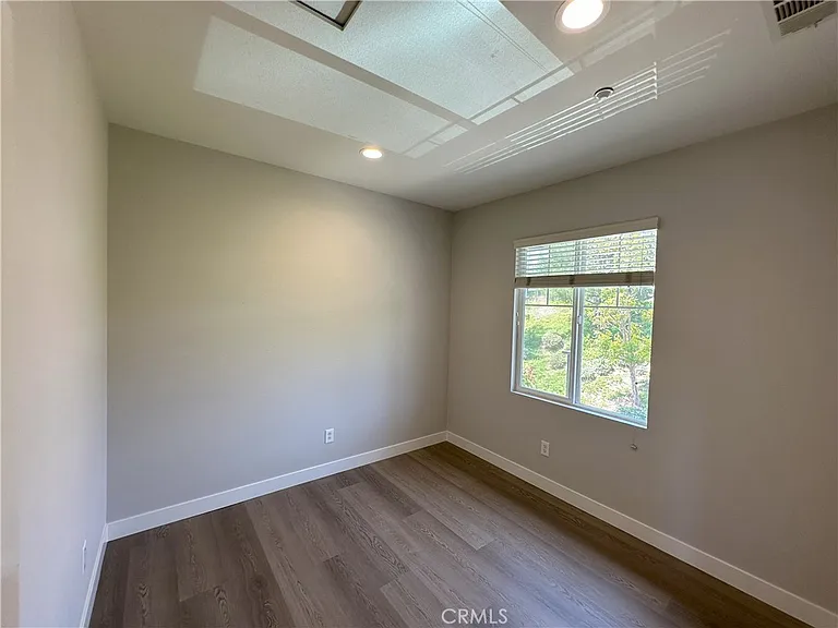 2252 Schlaepfer Dr — Photo 27