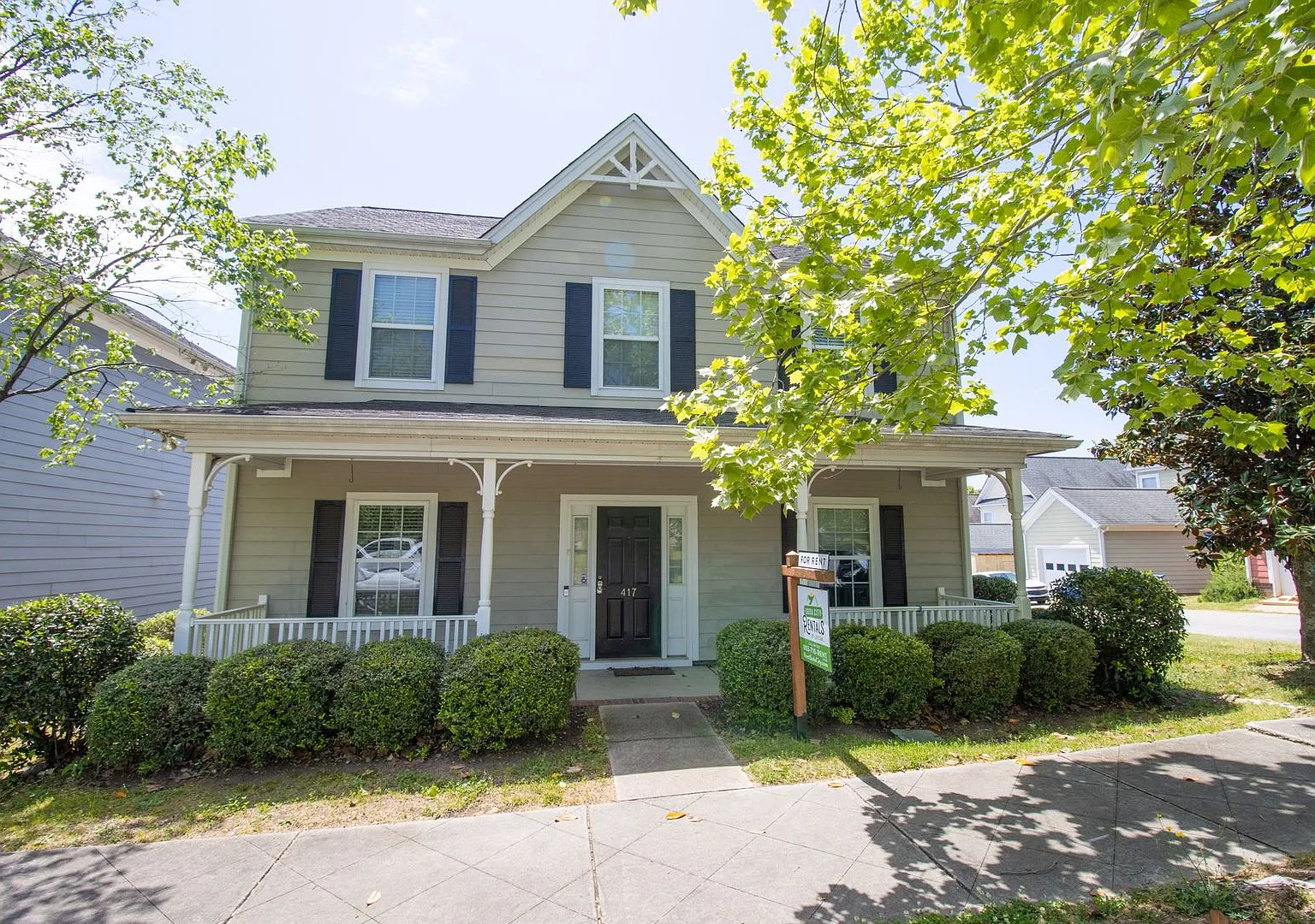 5 bedroom/3 bath house close to USC, downtown, walk to William Brice stadium — Photo 1