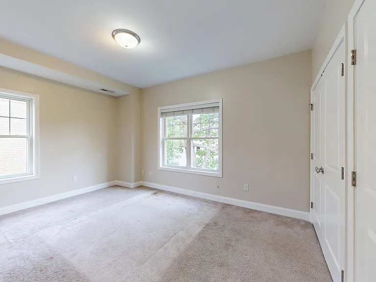 60 Holworthy St #7 — Photo 12