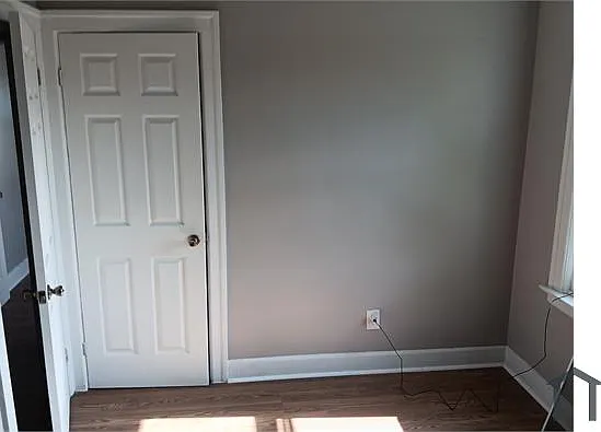 2 bed, 1000 sqft, $1,100 — Photo 3