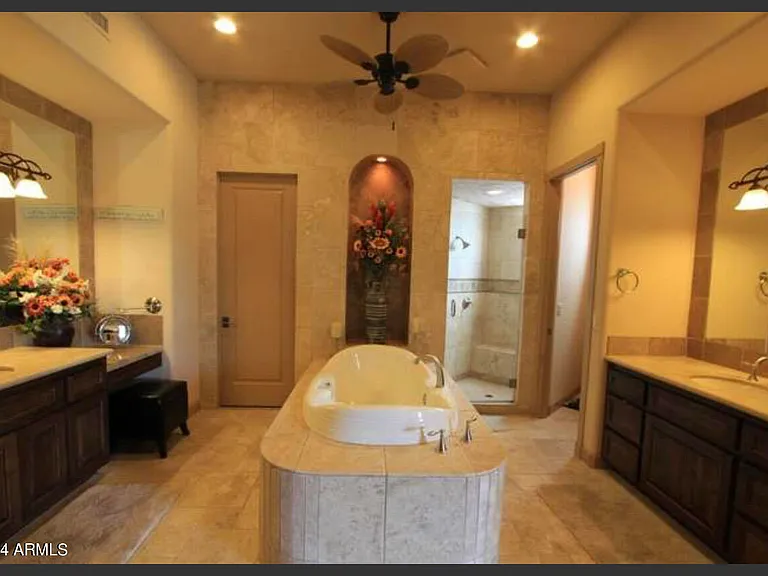 3539 E Presidio Cir — Photo 4