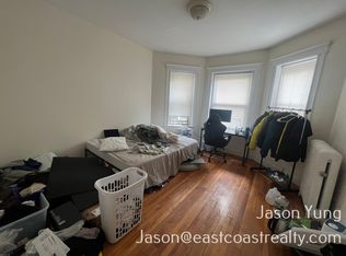 25 Queensberry St APT 10, Boston, MA 02215