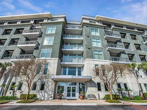 4th image of 216 Cooper River Dr #216