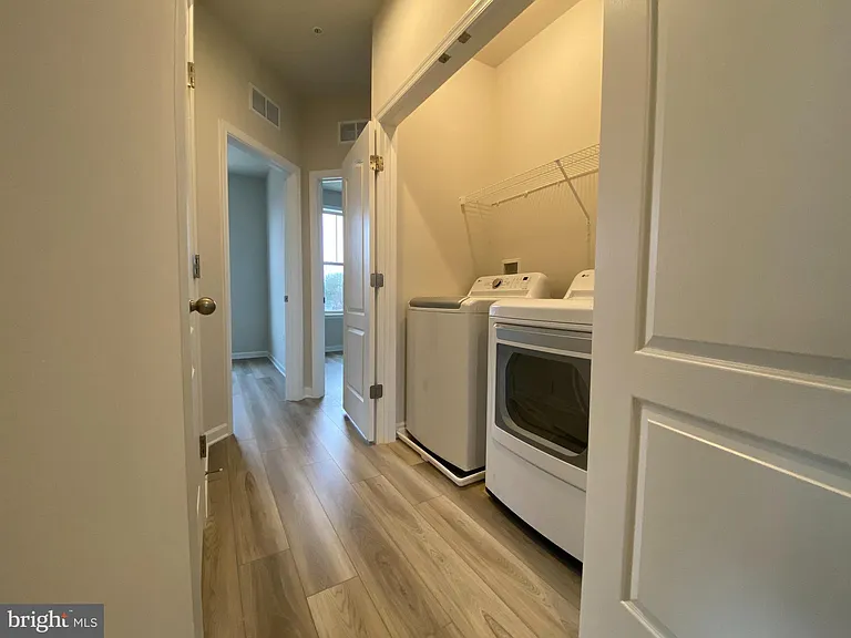 1659 Magundy St — Photo 14