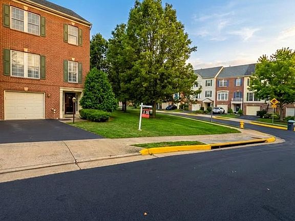 2nd image of 8050 Montour Heights Dr