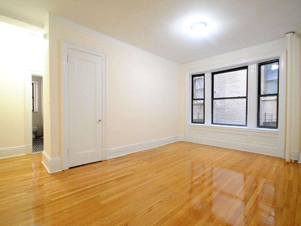 1st image of 220 W 98th St APT 2J