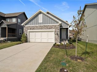 8805 SW 9th Ter, Blue Springs, MO 64064