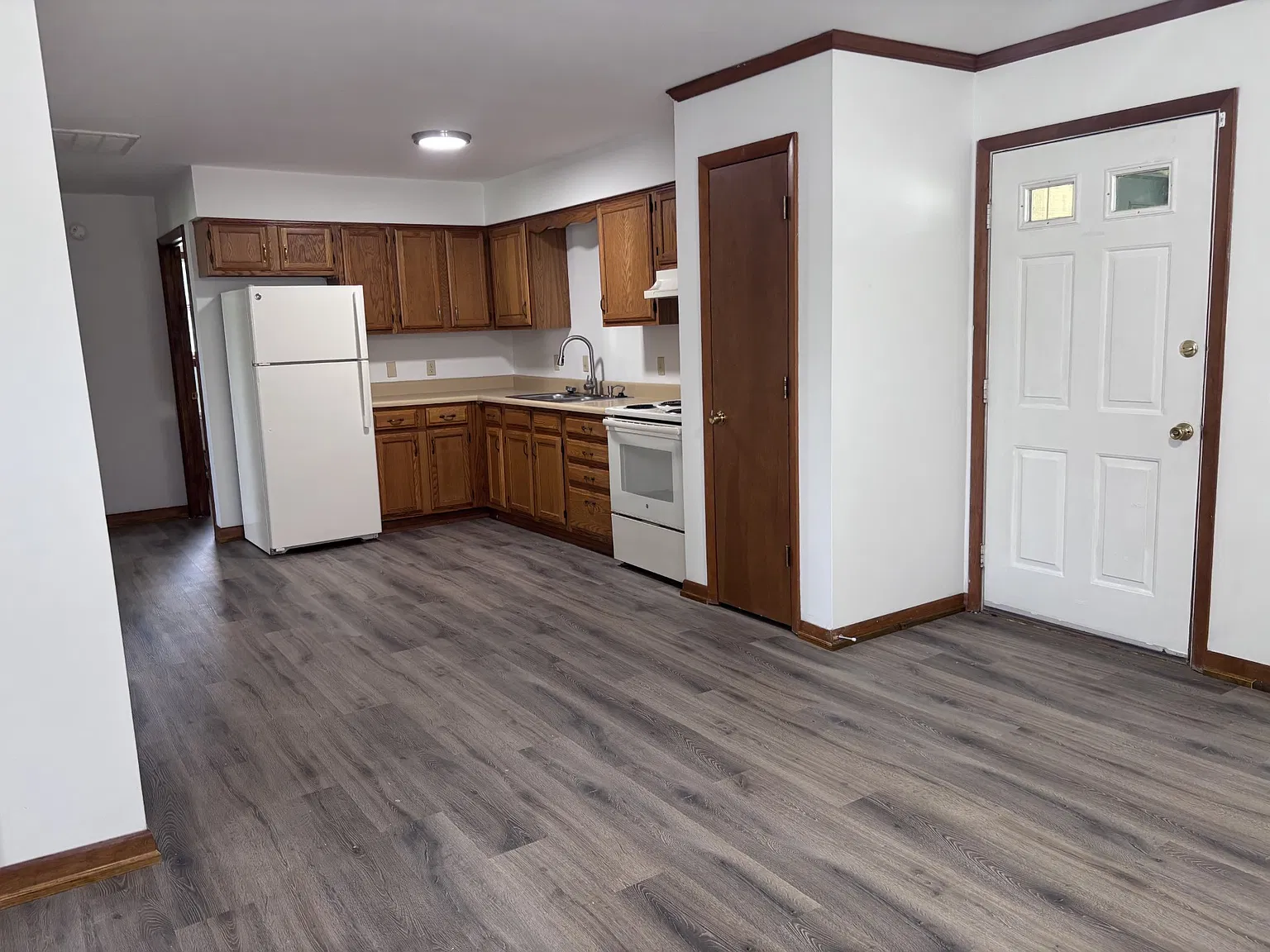 3013 N Anthony Ct — Photo 3