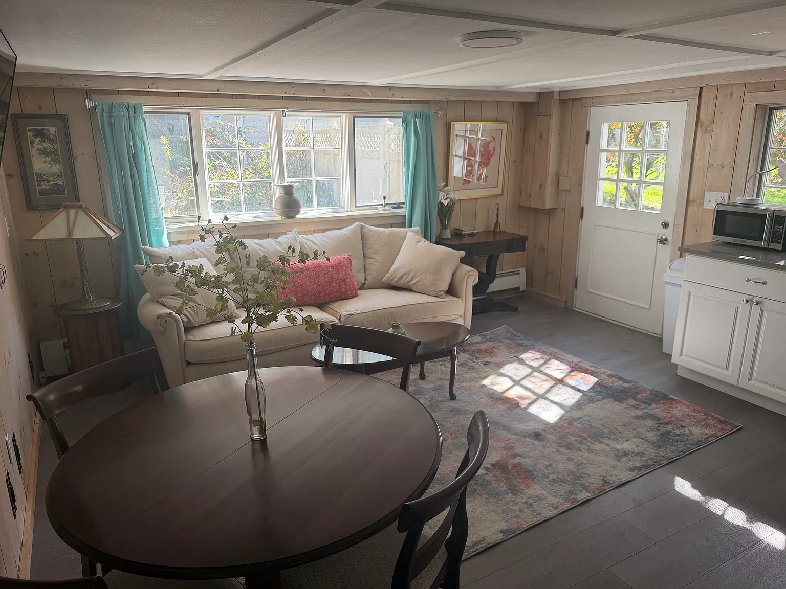 1 bed, 700 sqft, $1,975 — Photo 4