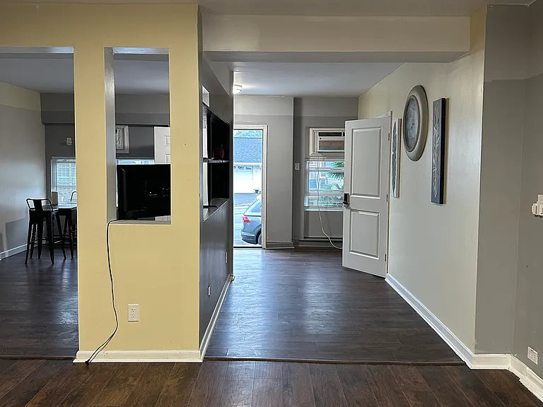 32 N Lehigh Ave #2 — Photo 13
