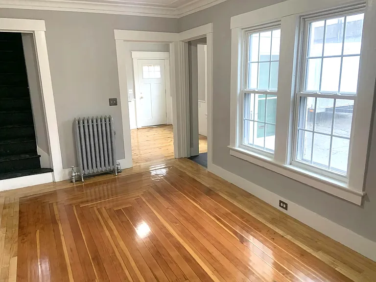 16 Mount Vernon St — Photo 3