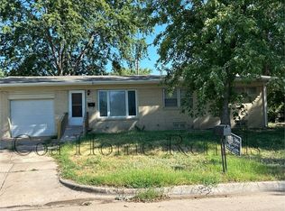 1102 E Berkeley Ave, Wichita, KS 67216