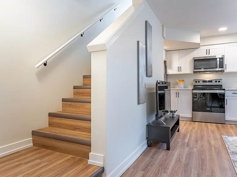 460 37th Ave NW — Photo 38