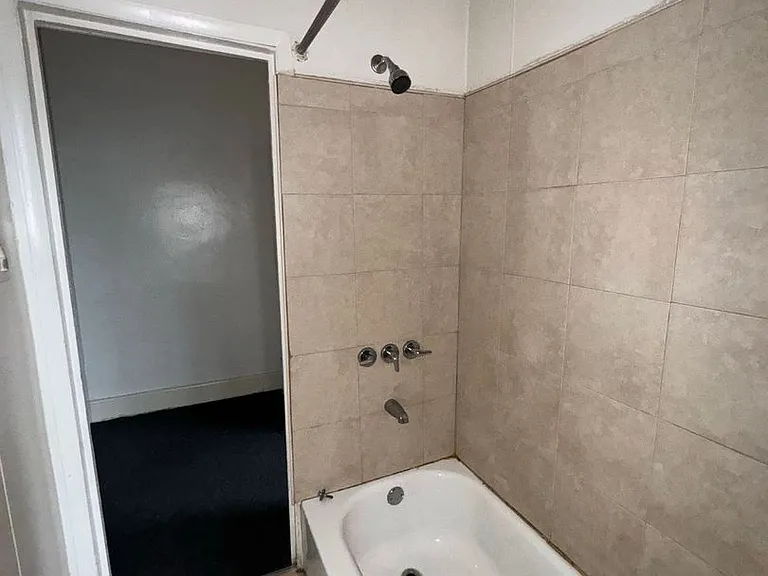 1016 Pine St — Photo 6