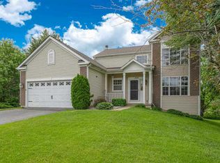 100 Prairie Ridge Dr, Woodstock, IL 60098