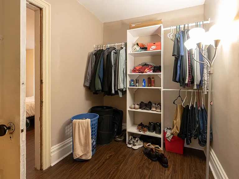 405 Grant Ave — Photo 11