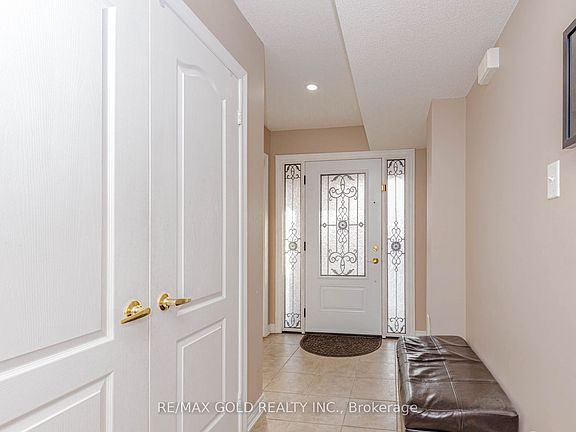 4th image of 6 October Pl