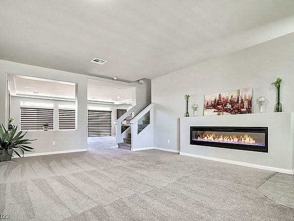 4th image of 6594 Creekside Cellars Ct