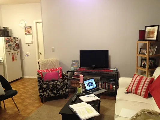 Rented by Urban Real Estate Property Group Inc | media 28