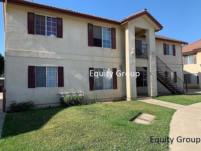 1st image of 3737 W Myrtle Ct