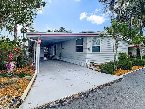 3rd image of 186 Palm Meadows Dr