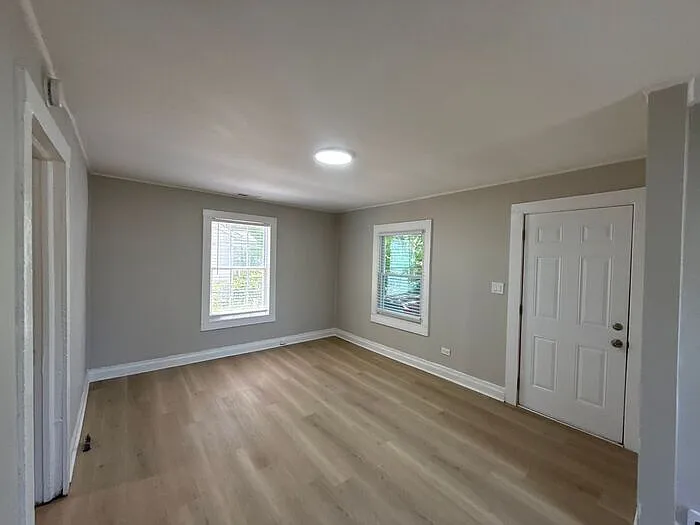 1120 N Ransom St — Photo 3