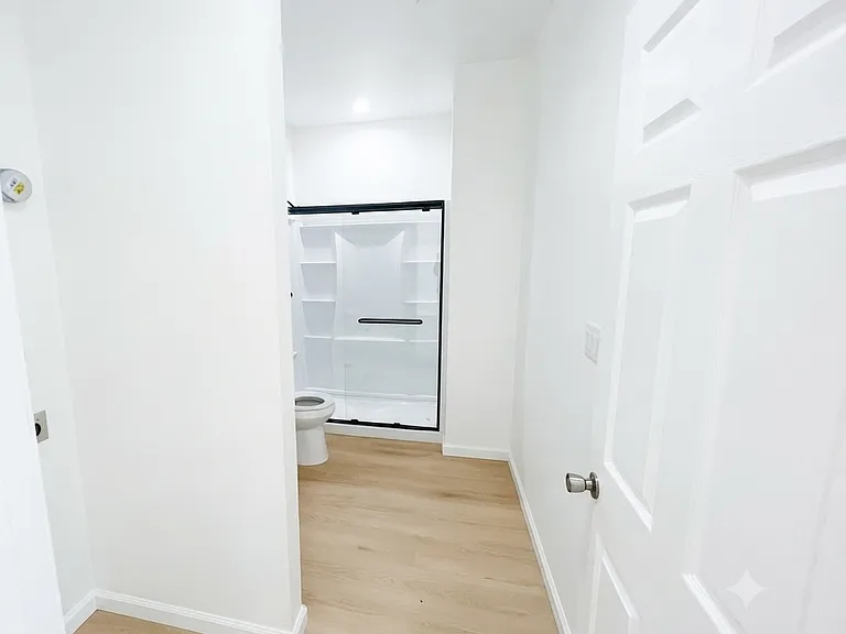 3462 Washington St — Photo 5