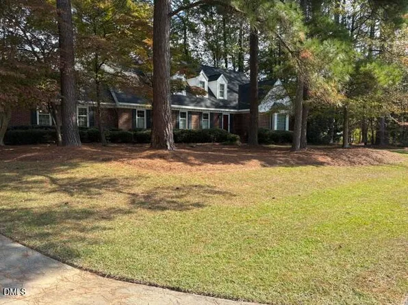 1902 Windsong Rd, Sanford, NC 27330
