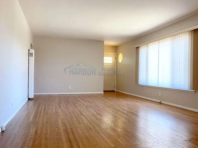 25719 Belle Porte Ave — Photo 6