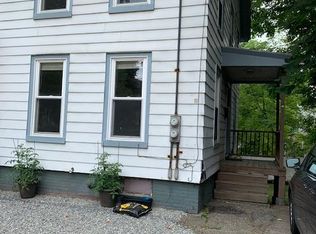 10 Cushing St #10, Dover, NH 03820