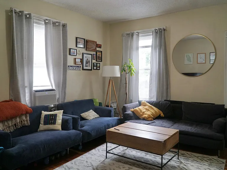 14 Dana St #1 — Photo 1