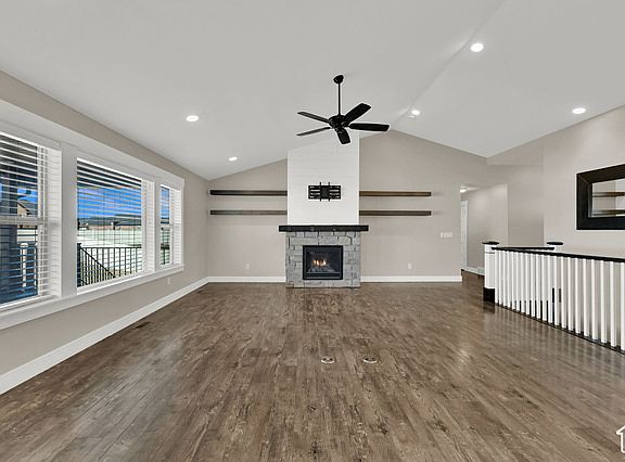 Family Room_04182025