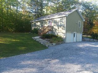 77 Taylor Ln, Naples, ME 04055