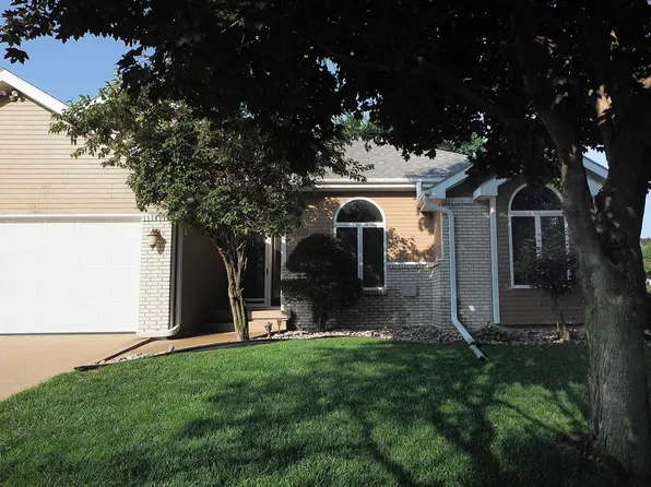 4605 Hawthorne Dr, Sioux City, IA 51106