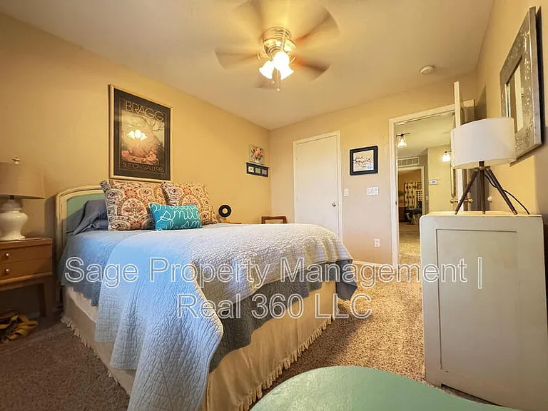 4283 E Shannon St — Photo 18