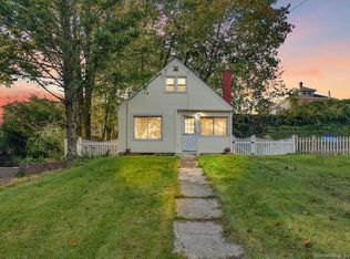 784 Howe Ave, Shelton, CT 06484