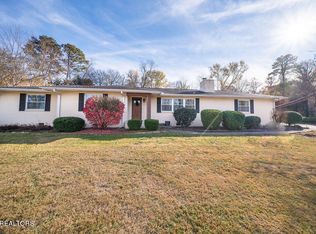 7100 Downing Dr, Knoxville, TN 37909