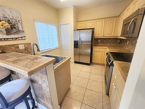 4th image of 14231 SW 126th Pl #14231