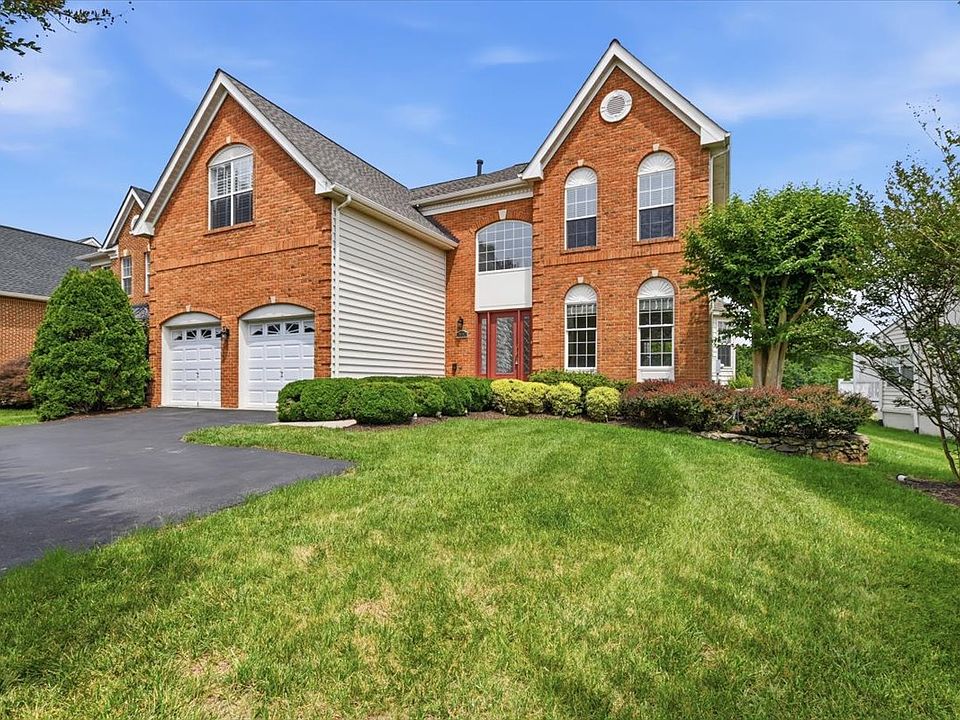 1st image of 20242 Hidden Creek Ct