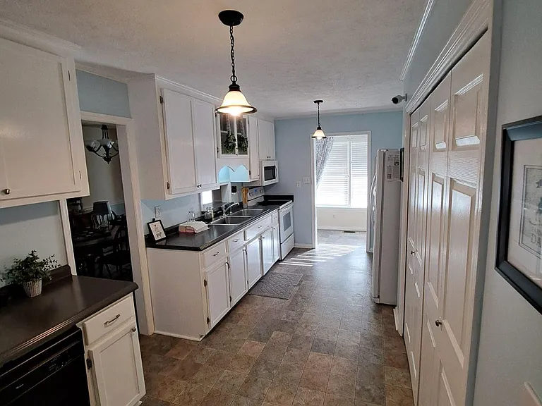 4999 Atkinson Rd #A — Photo 11