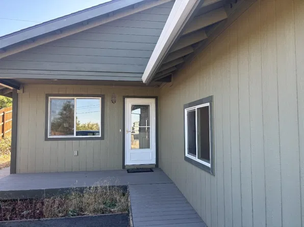 791 S Davis Ave, Weed, CA 96094