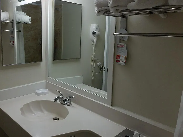 19201 Collins Ave #601 — Photo 6