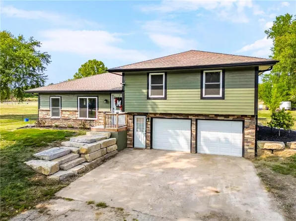 15612 NE 140th Ter, Kearney, MO 64060