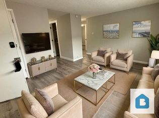 340 Gahart Dr APT 2, Colorado Springs, CO 80916