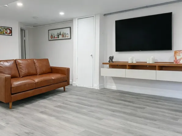 (undisclosed Address), Stony Brook, NY 11790